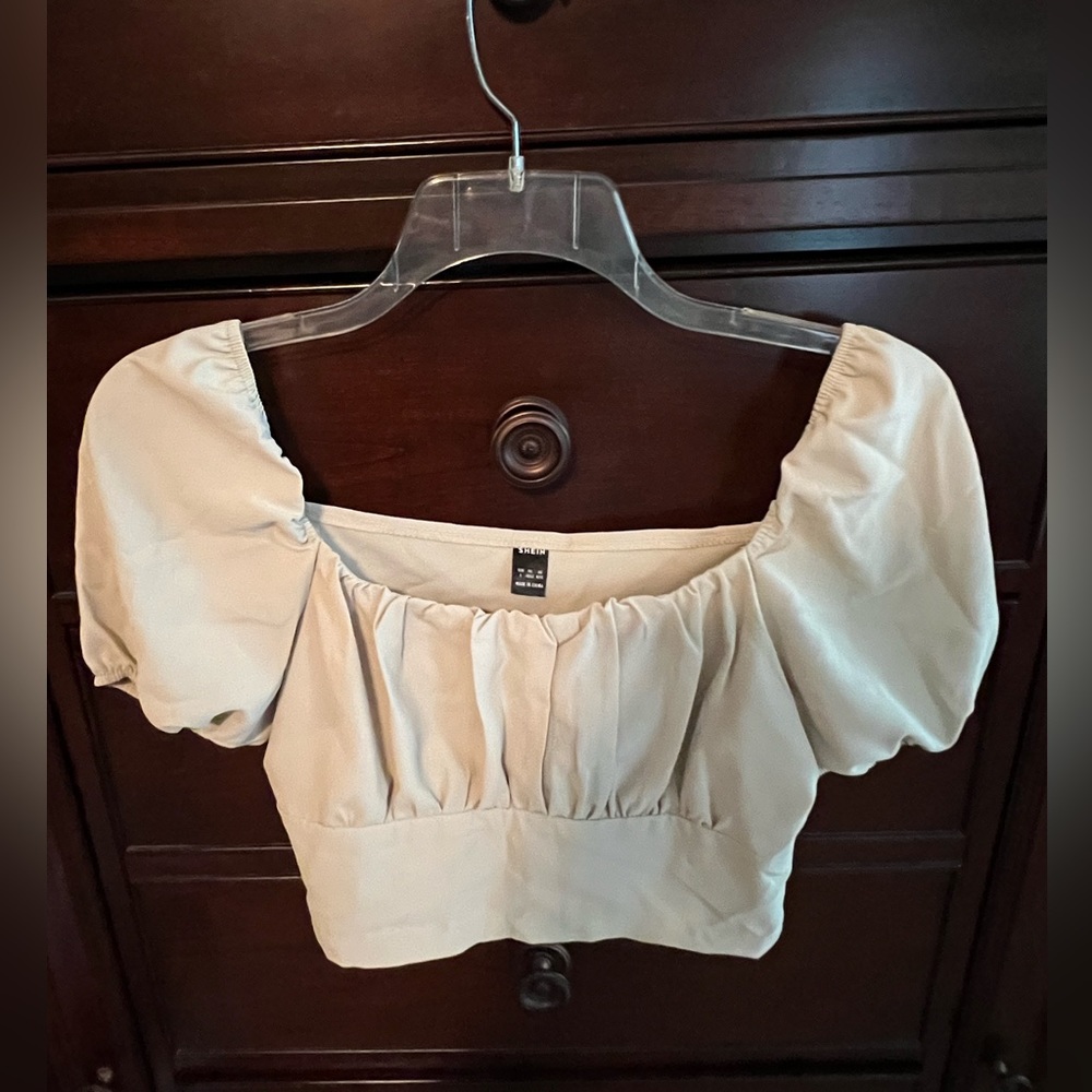 Shein puff sleeve crop top